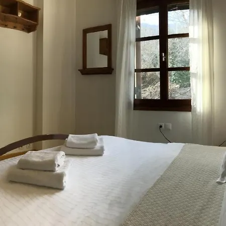 Θαλλώ Luxurious Villa Tsagkarada Exterior foto
