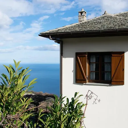 Θαλλώ Luxurious Villa Tsagkarada Exterior foto